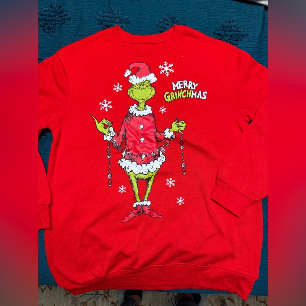 Red Grinch Christmas Sweater NEVER WORN